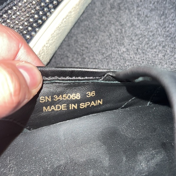 Saint Laurent studded sneakers - Picture 10 of 10